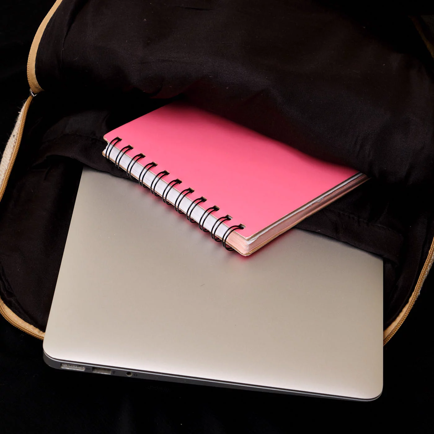 Pouchful Hemp & Cotton Laptop Bag on itsHemp