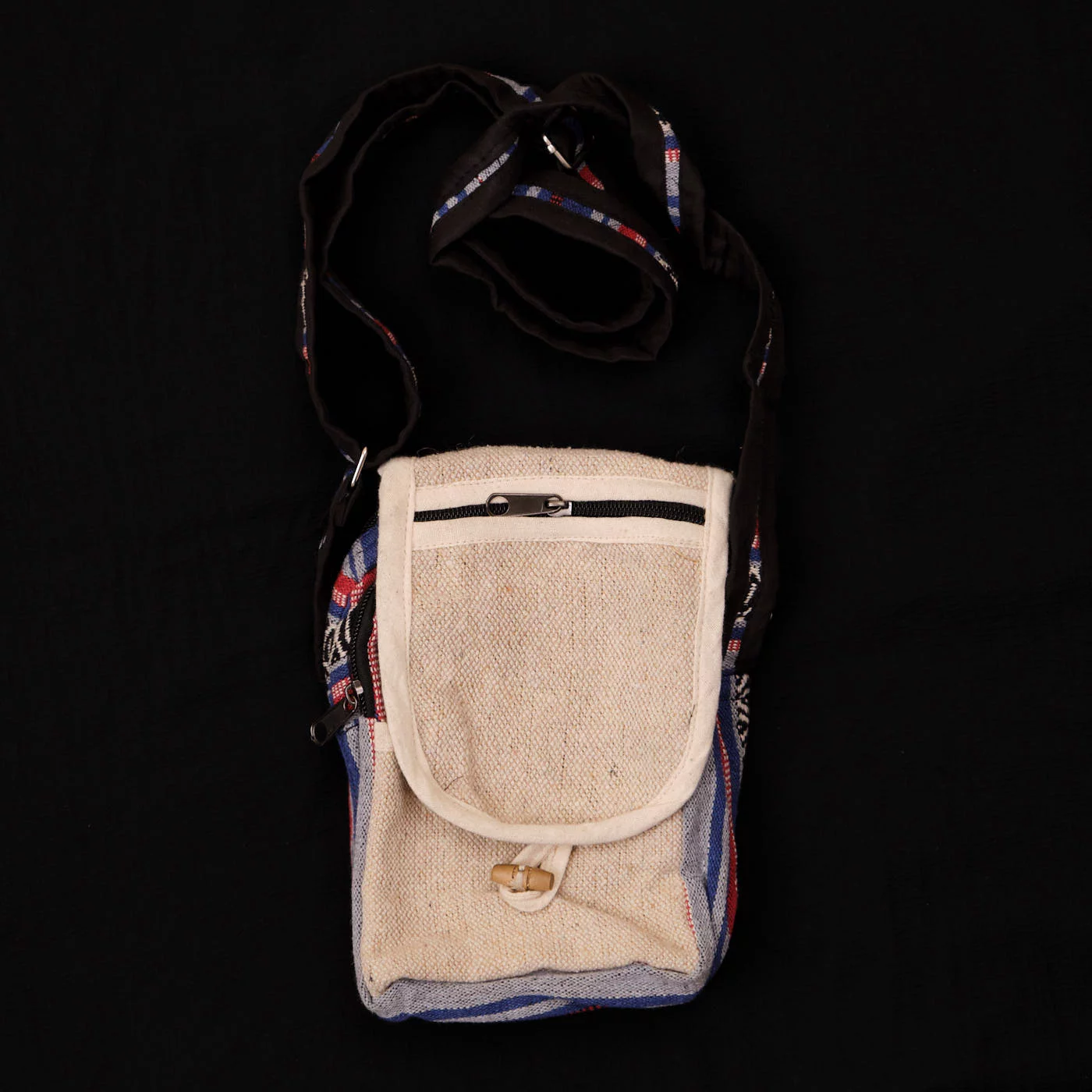 AF008048_1.jpg Pouchful Hemp & Cotton Handmade Sling bag on itsHemp
