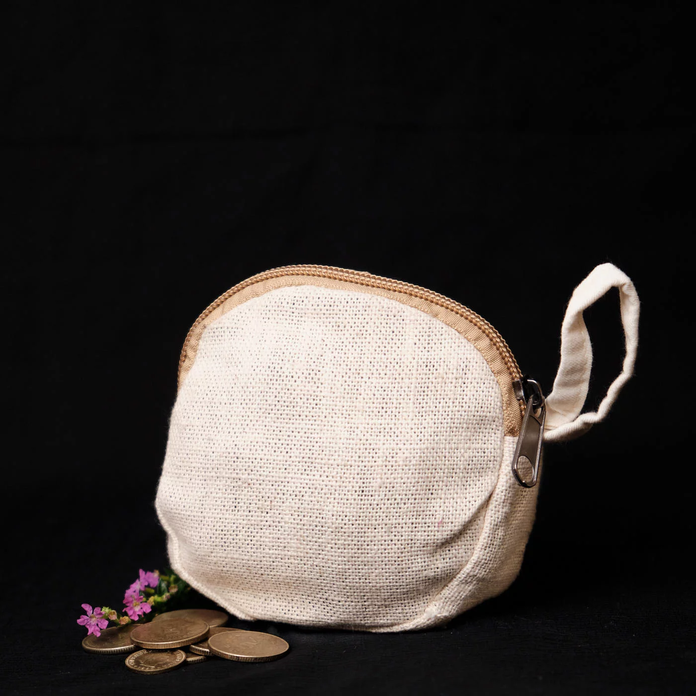 Pouchful Hemp & Cotton Handmade Coin Purse (Round) on itsHemp