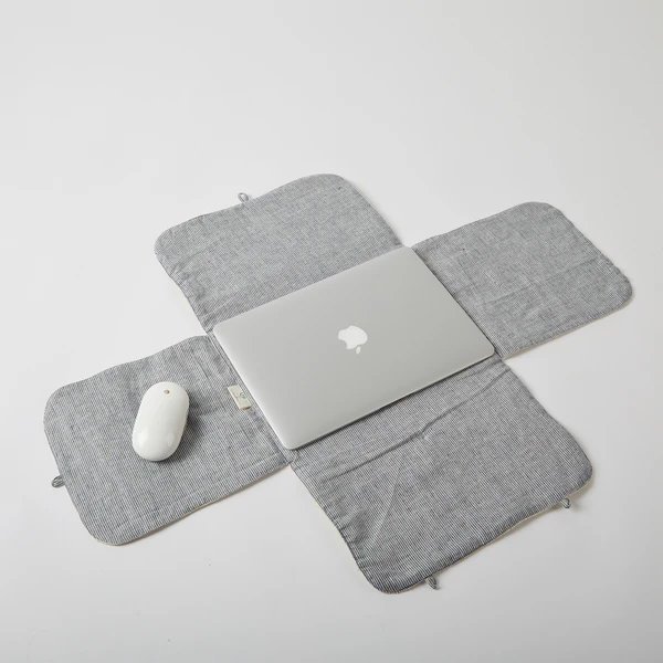 pouchful hemp laptop sleeve on itsHemp
