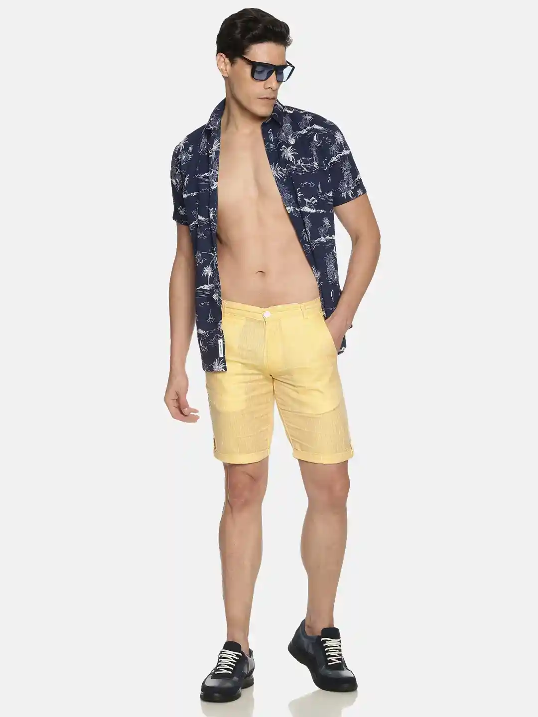 Ecentric Men's solid casual wear shorts on itsHemp