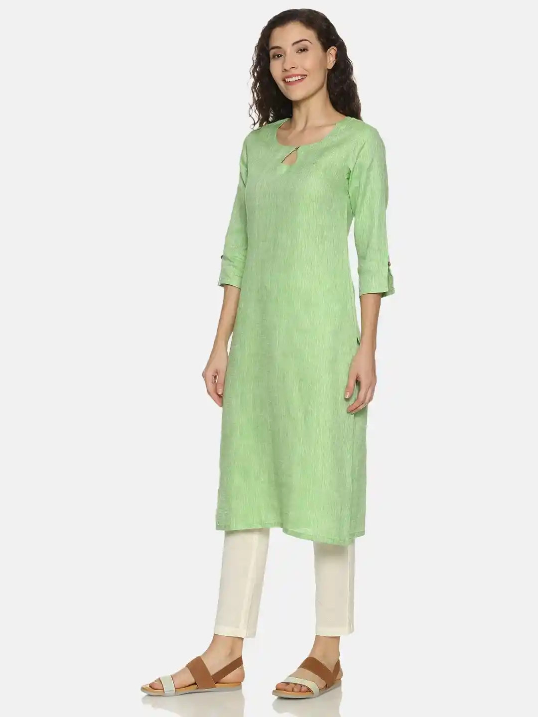 Ecentric Women’s lounge wear top on itsHemp