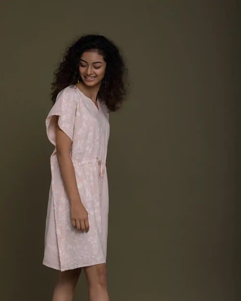 Reistor August Breeze Kaftan Dress ( Ice Pink ) on itsHemp