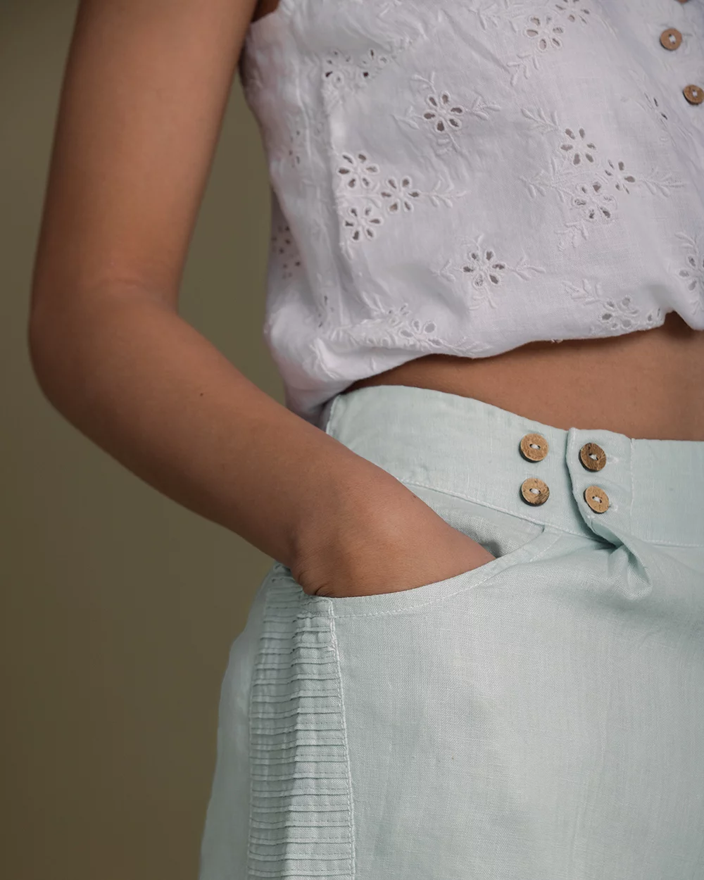 Reistor Weekend Wanderer Pants (Sage Mint) on itsHemp