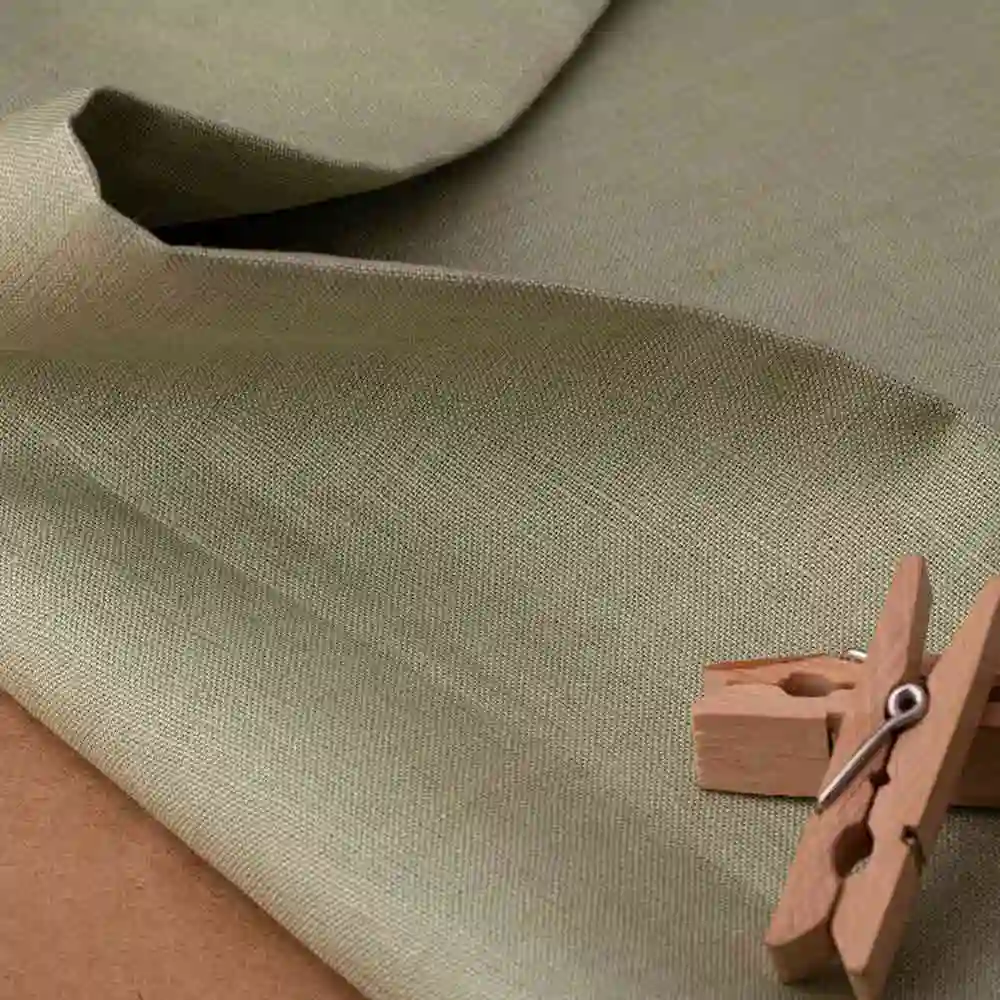 The Hemp Studio Penek Hemp Fabric, Pista on itsHemp