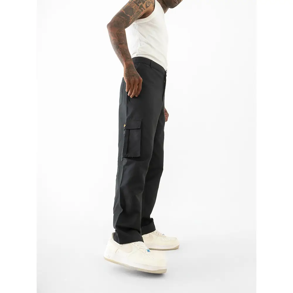 Cannabie Cargo straight fit Pants (Black) on itshemp.in