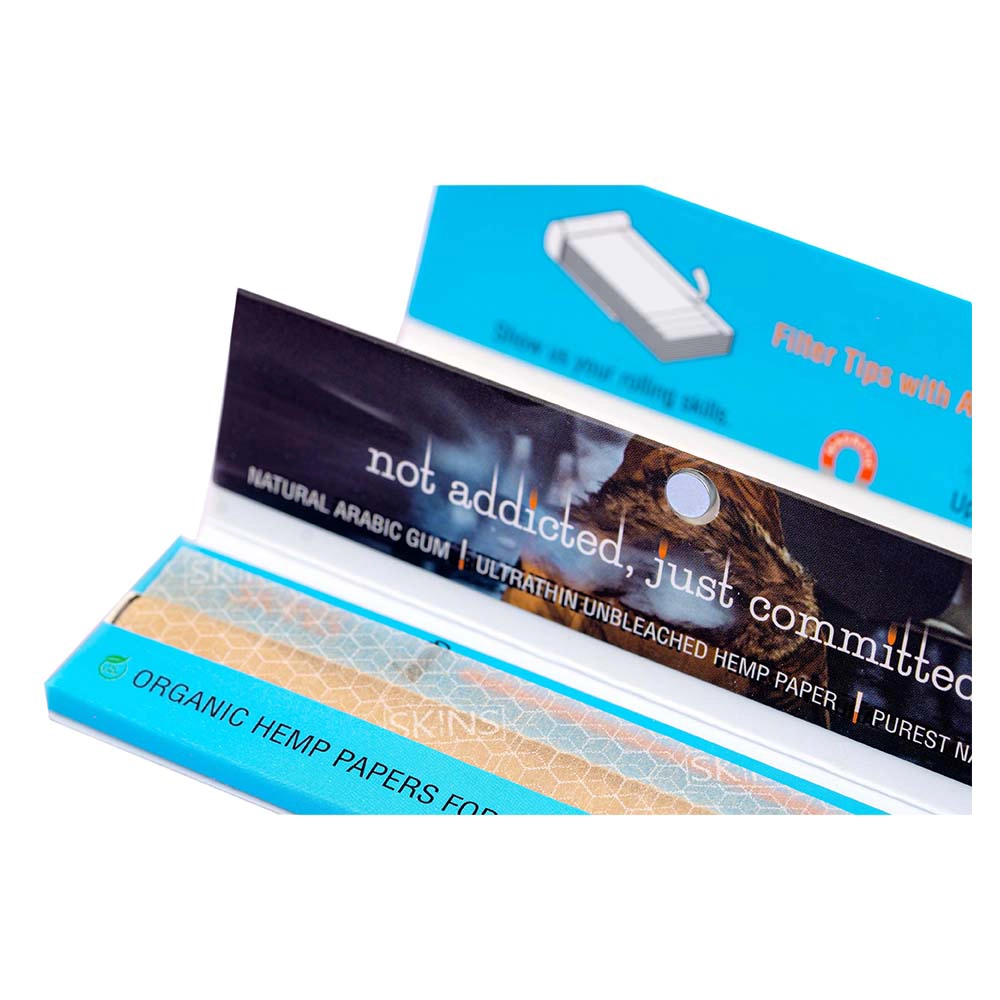 THESKINSCO™ BLUE Magnetic Hemp Rolling Paper & Filter Tips (Pack Of 12) on itshemp.in