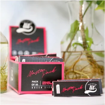 Lit Master Pack Queen Size Rolling Paper Booklet ( white ) on itshemp.in