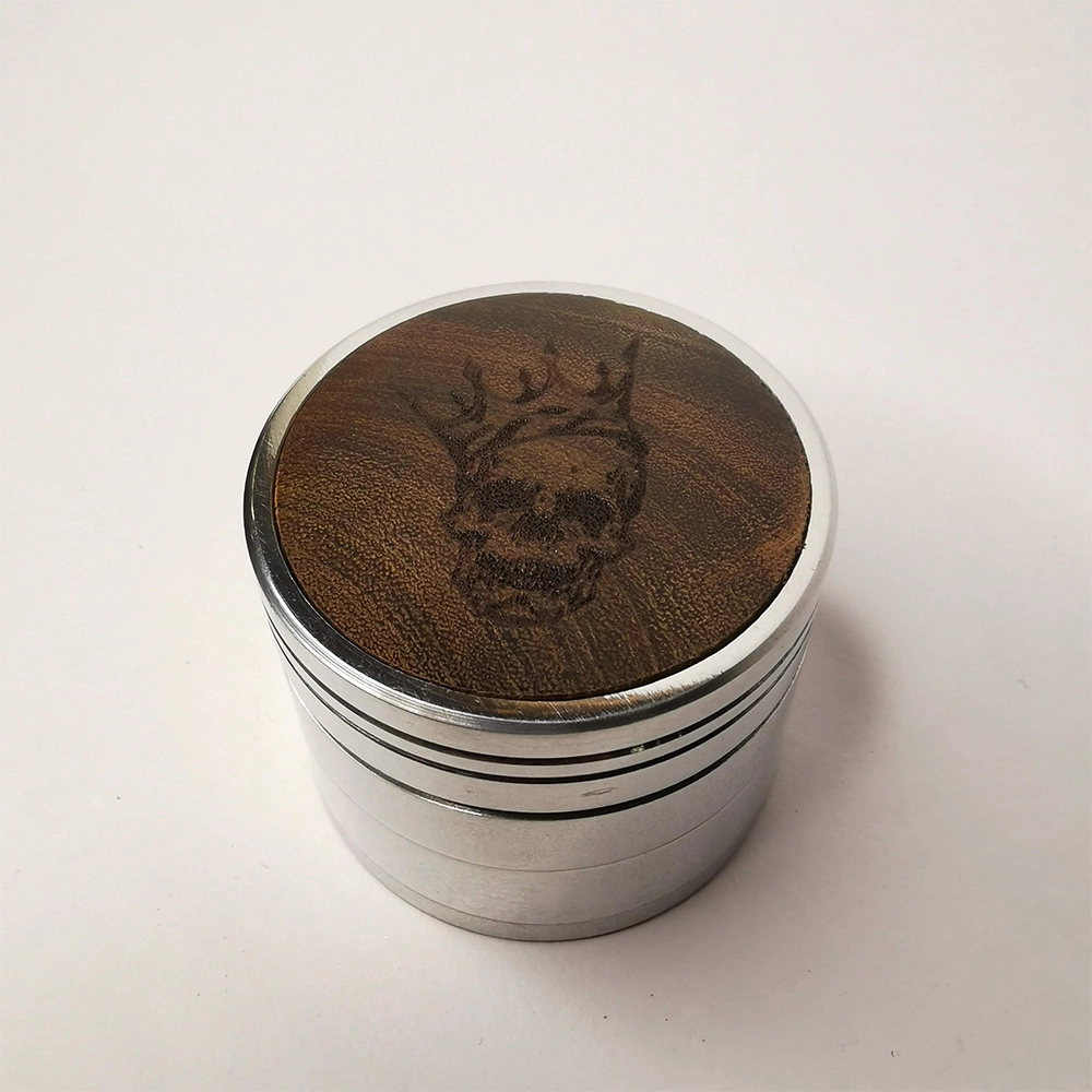 Leaf Glass Skull King Grinder on itshemp.in