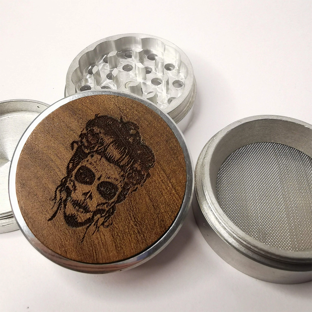 Leaf Glass Skull Tattoo Queen Grinder on itshemp.in