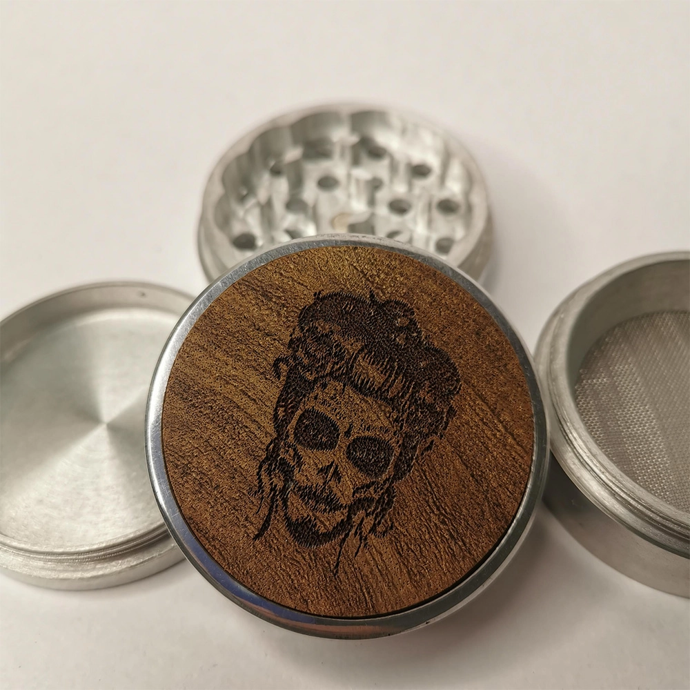 Leaf Glass Skull Tattoo Queen Grinder on itshemp.in