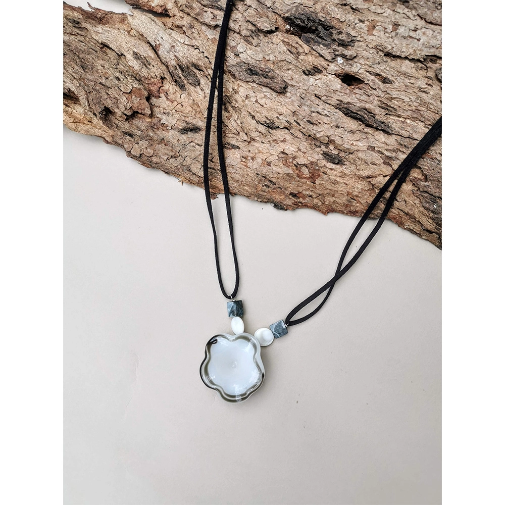 Rustic Horse White Glass Petal Necklace on itshem[p.in