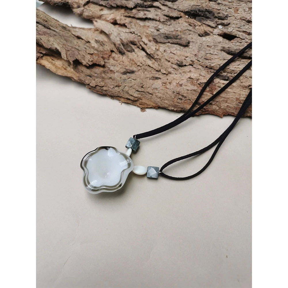Rustic Horse White Glass Petal Necklace on itshem[p.in