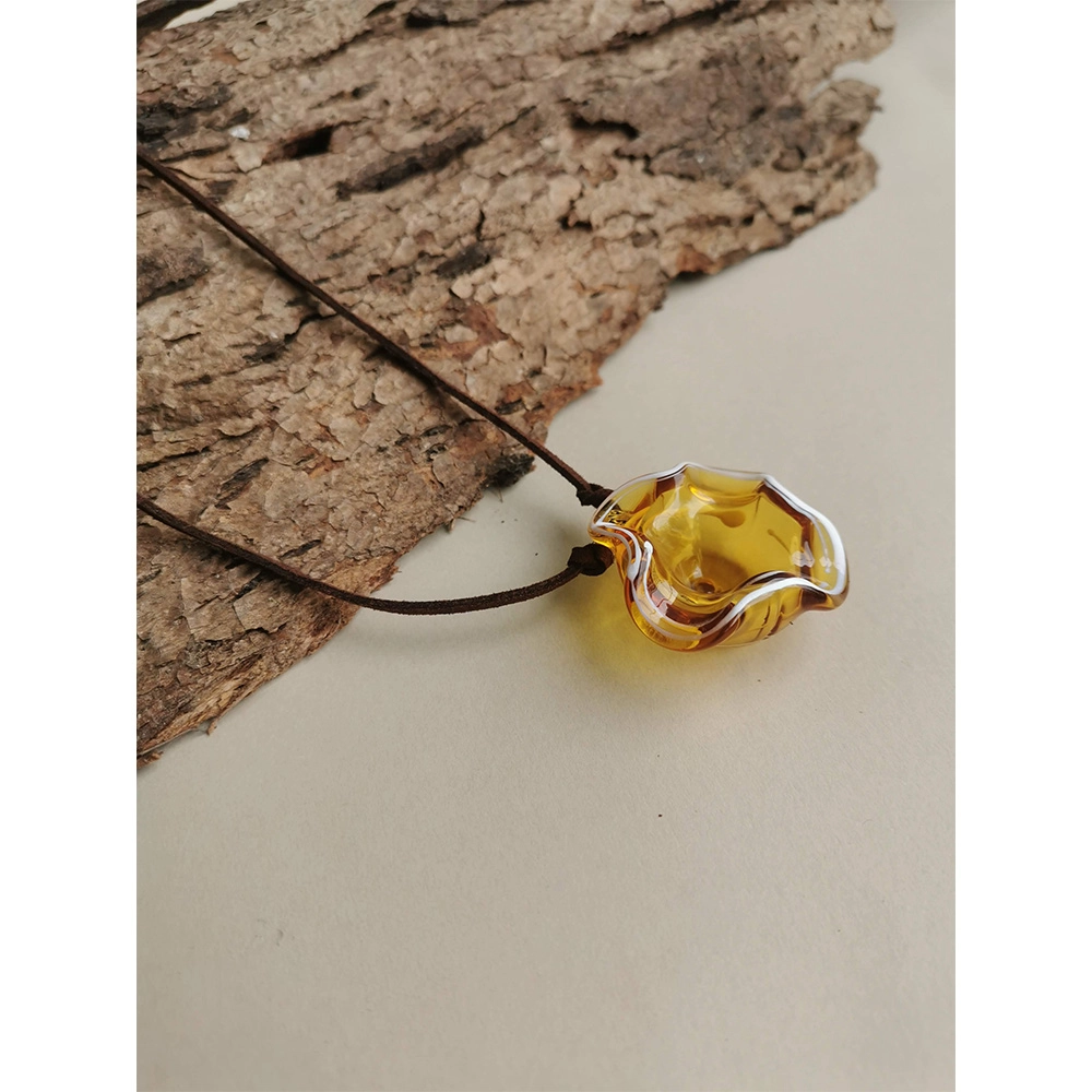 Rustic Horse Flower Series Necklace - Amber on itshemp.in