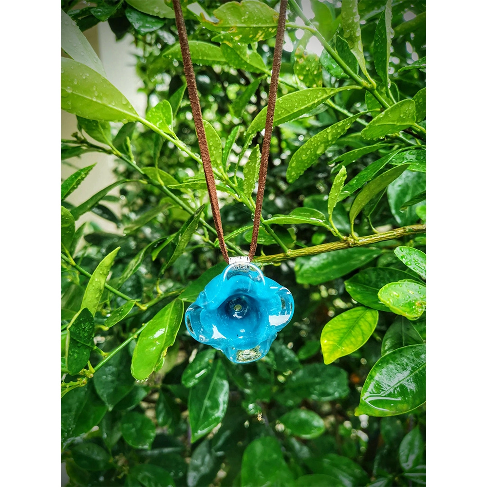 Rustic Horse Flower Series Necklace - Blue Ocean on itshemp.in