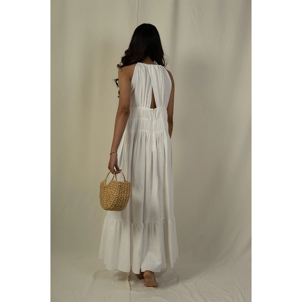 Hemis Overlap Peeping Dress, Pristine White on itshemp.in