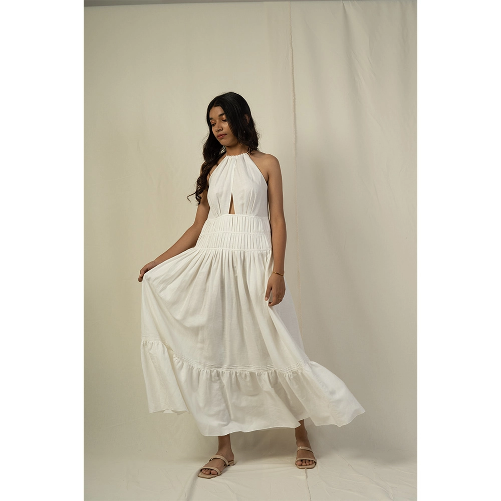Hemis Overlap Peeping Dress, Pristine White on itshemp.in