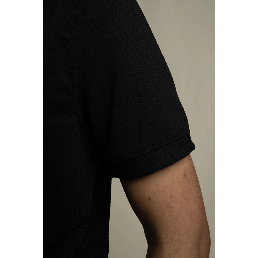 Hemis Textured Zipper Polo, Polished Black on itshemp.in