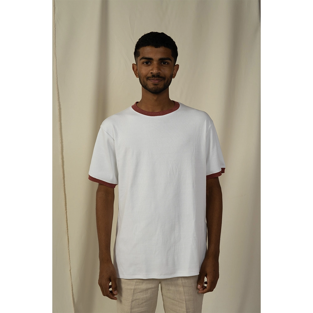 HE010175_1 Hemis White Crew Neck T-shirt with Brick Detail on itshemp.in