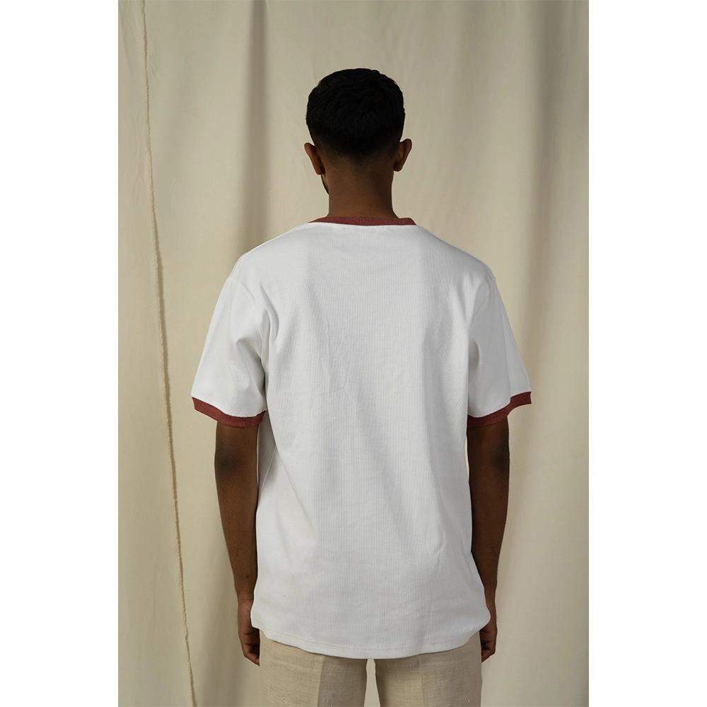 Hemis White Crew Neck T-shirt with Brick Detail on itshemp.in