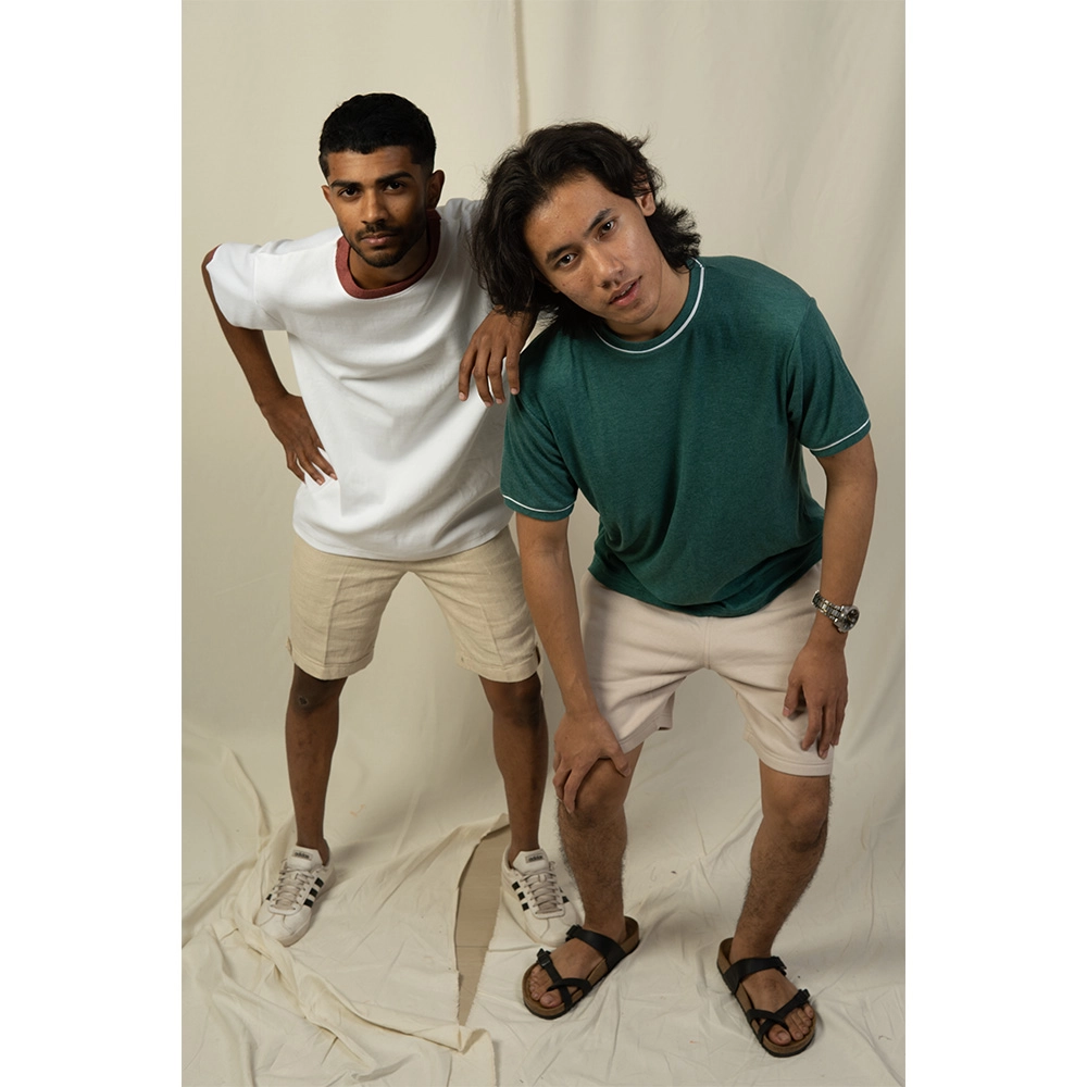 Hemis White Crew Neck T-shirt with Brick Detail on itshemp.in