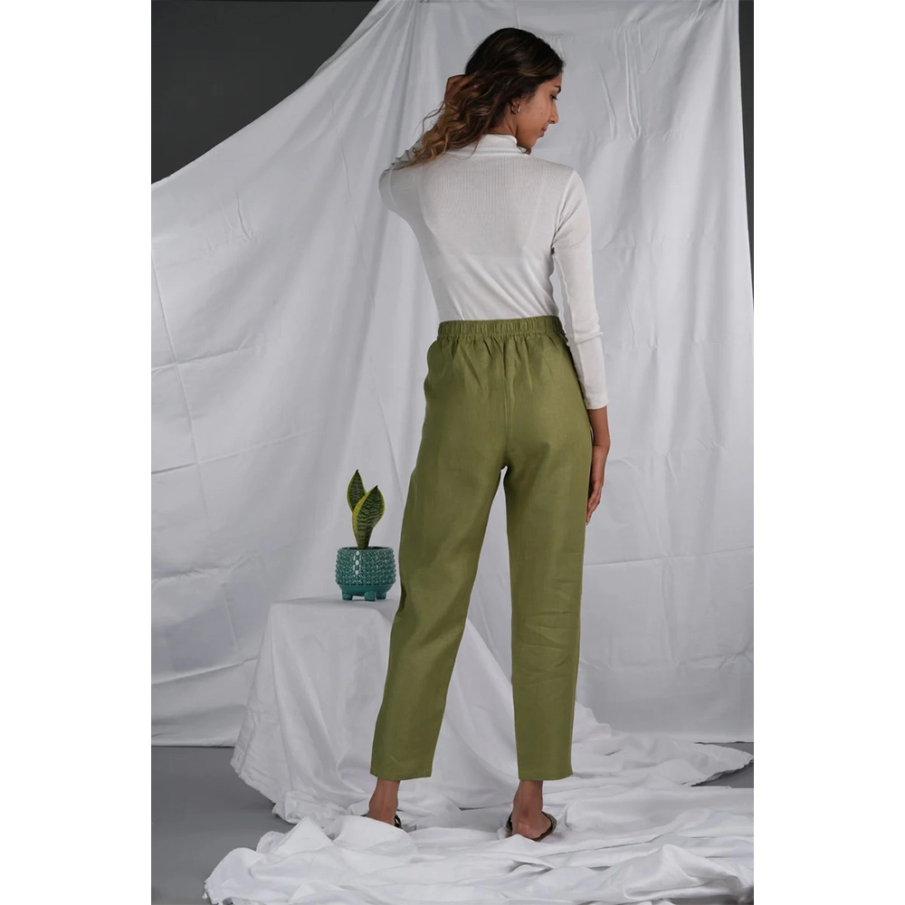 Ecentric Women Regal Olive Hemp Ultimate Yoga Pant - Image 4