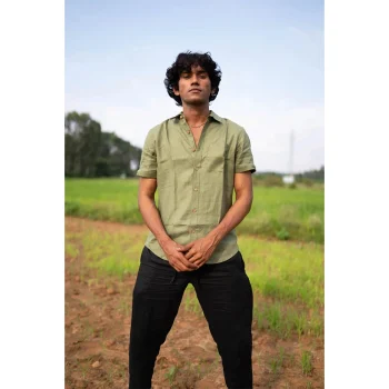 Ecentric Men Regal Olive Hemp Casual Half Sleeve Shirt on itshemp.in